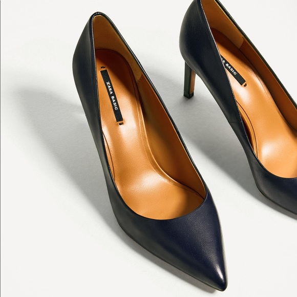 Zara navy blue leather high heel pumps - Picture 3 of 6